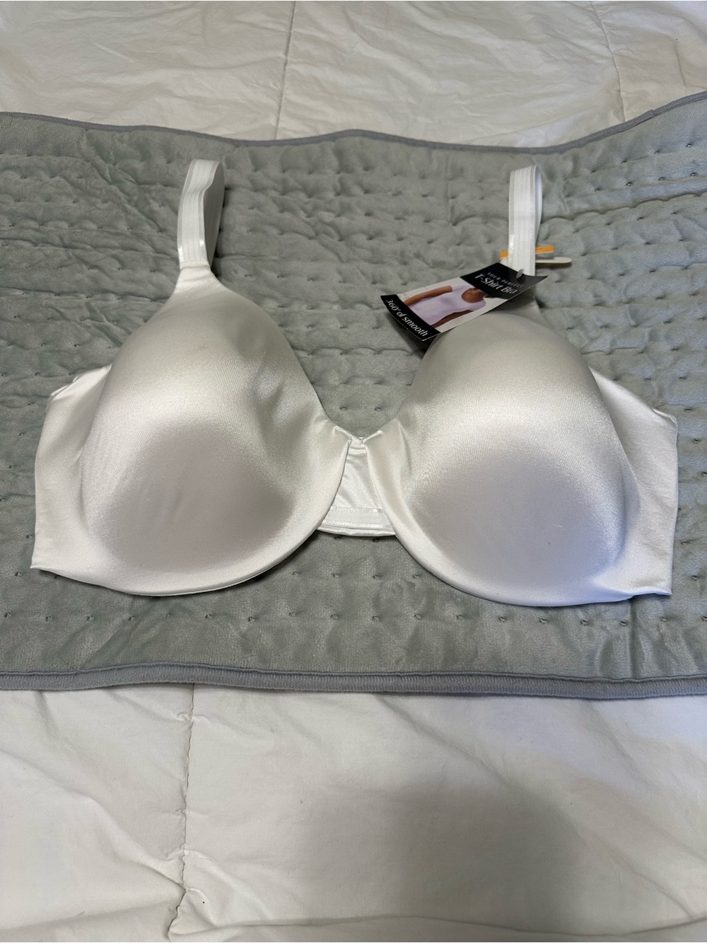 Bali White Smooth Satin Underwire Bra